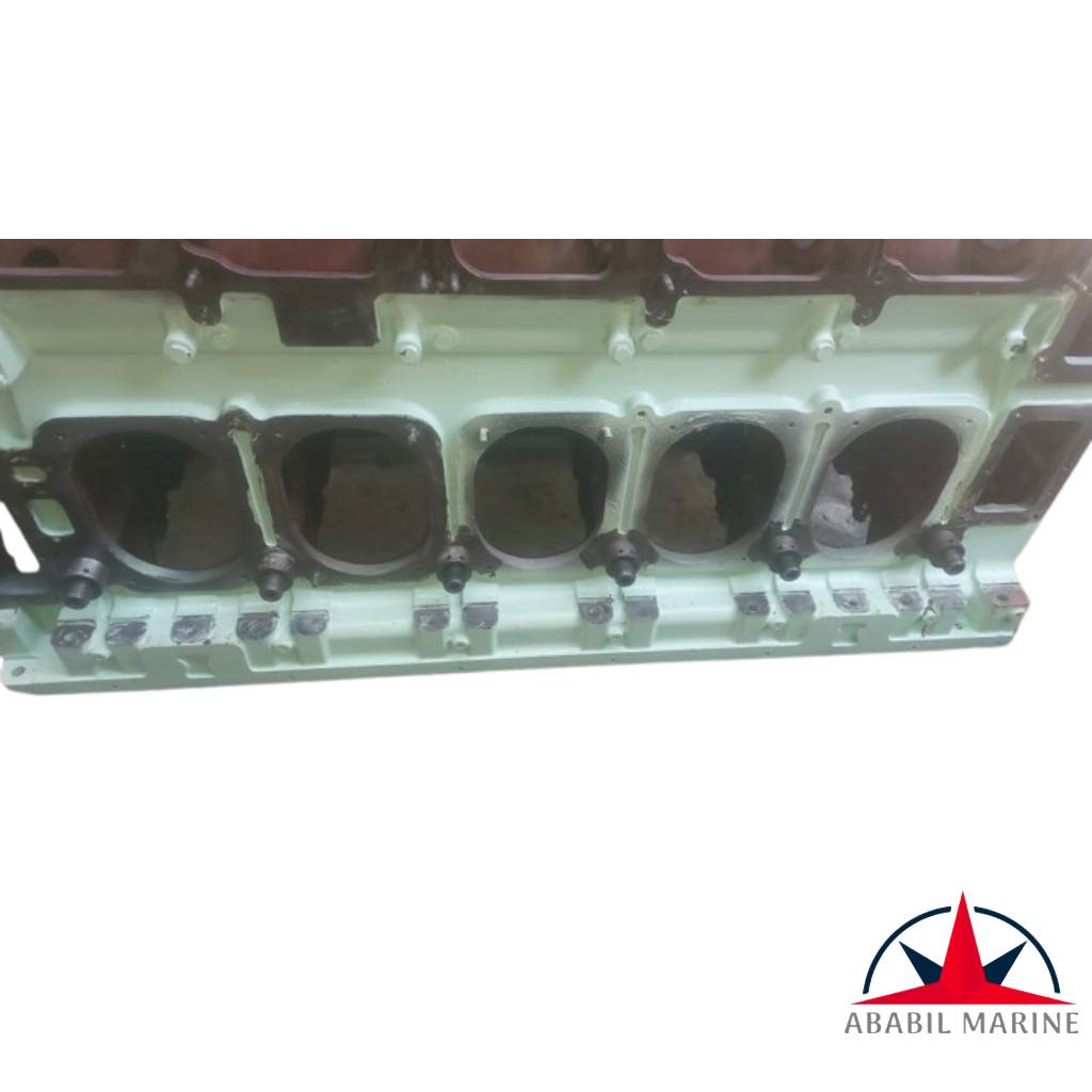 DK 20 - CYLINDER BLOCK - DAIHATSU Ababil Marine