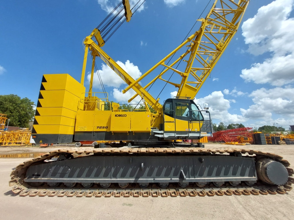 Kobelco CKE 7250-2F Ababil Marine