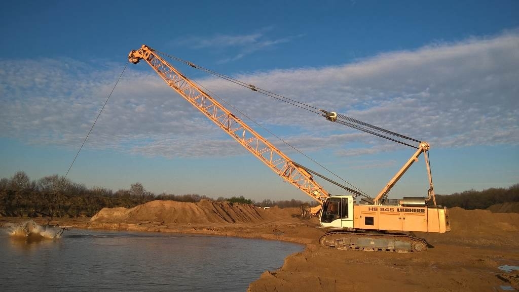 Liebherr HS 845 HD Ababil Marine
