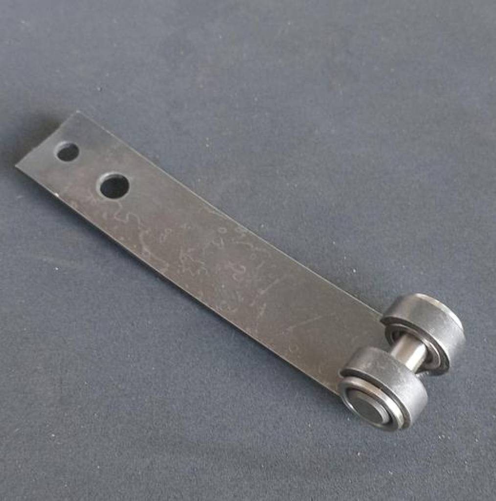 The Plate Spring for the transmission selector and pressure control valve provides pressure control  consistent and smooth gear shifting Ababil Marine