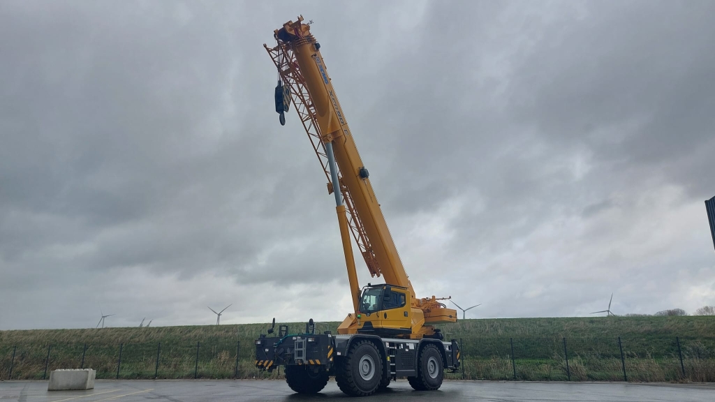 XCMG XCR90_E Ababil Marine