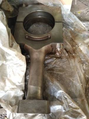 B&W L58/64 CYLINDER HEADS, CYLINDER LINER, PISTON , CONNECTING RODS, FUEL PUMPS