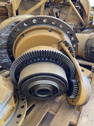 Brake and differential control group CAT D8R Track-Type Tractor.