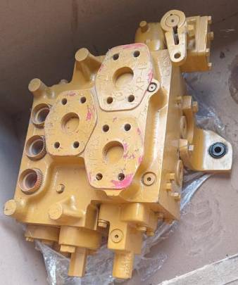 Caterpillar 9T-8776 Camshaft Group Body  Bulldozers D11N, D11R, 11, 11SU, 11U
