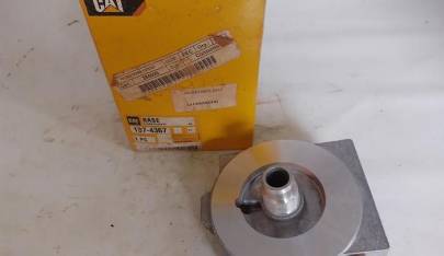 Caterpillar Filter Base 137-4367