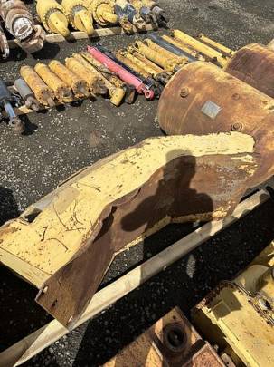 Caterpillar Fuel Tank / Reservoir