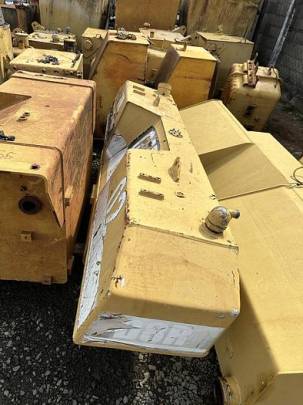 Caterpillar Fuel Tank / Reservoir