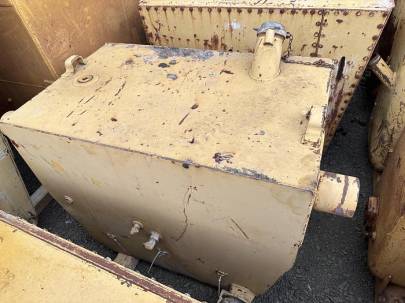 Caterpillar Fuel Tank / Reservoir
