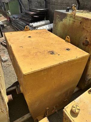 Caterpillar Fuel Tank / Reservoir
