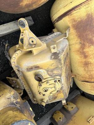 Caterpillar Hydraulic Oil Tank / Reservoir
