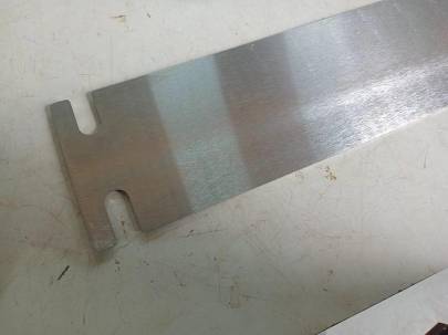 Caterpillar Plate 2460054