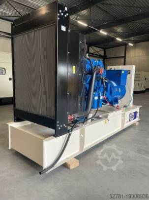 FUJI GALAXY - FD-11 - GENERATORS -  P450-3 - 450 kVA Open Genset - DPX-16018-O