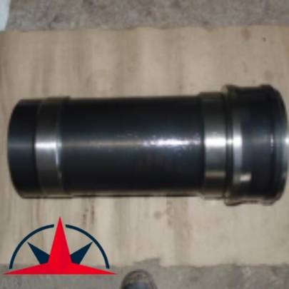 MAK – 16CM32C – PISTONS