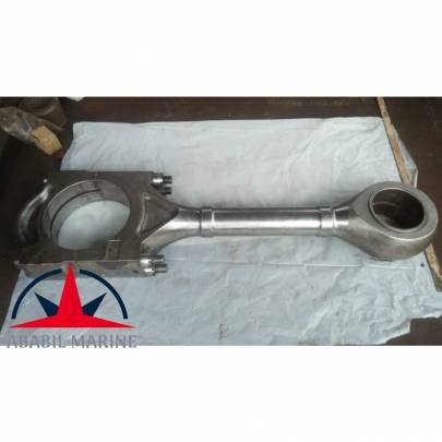 MAK M551AK CYLINDER HEADS, PISTON , CYLINDER LINER, CONNECTING ORDS, FUEL PUMPS