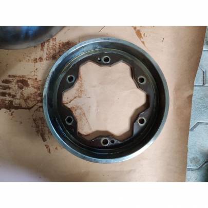 MITSUBISHI UEC 37LA CYLINDER LINER, CYLINDER COVER, PISTON CROWN, FUEL PUMPS